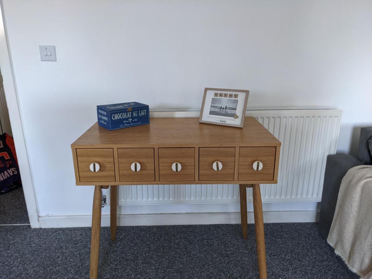 Simple 2-Bedroom 1.5 Bath Apartment In Thornhill Southampton Exteriér fotografie