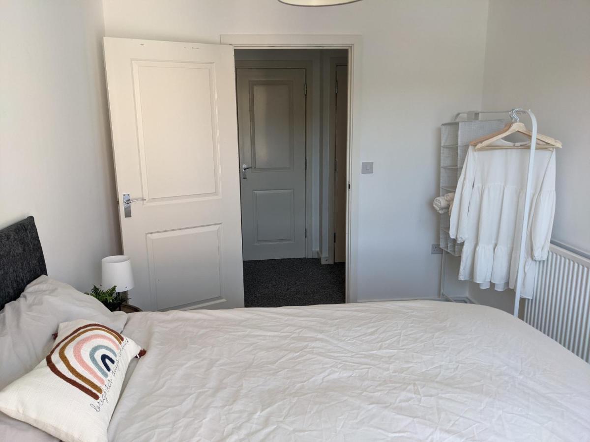 Simple 2-Bedroom 1.5 Bath Apartment In Thornhill Southampton Exteriér fotografie
