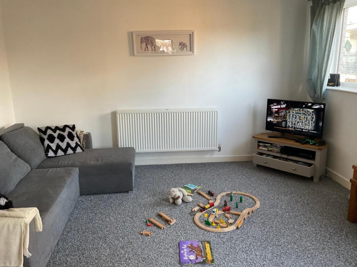 Simple 2-Bedroom 1.5 Bath Apartment In Thornhill Southampton Exteriér fotografie